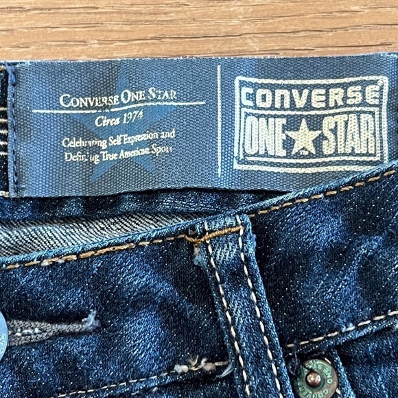 CONVERSE ONE-STAR MEDIUM WASH STRAIGHT LEG JEANS WOMEN'S SIZE 8 - Picture 8 of 14